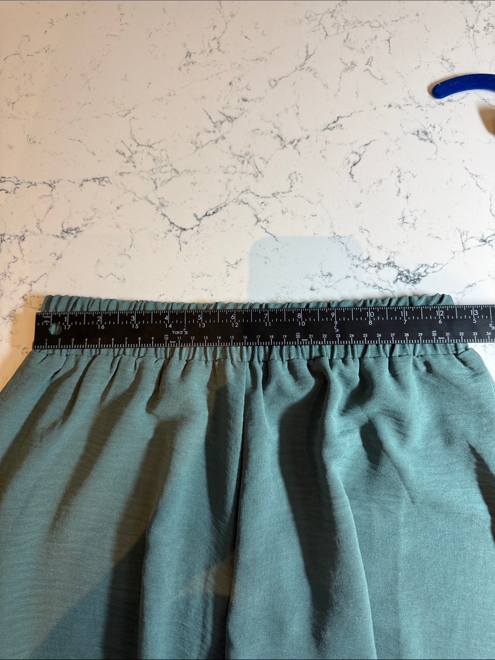 Zenana Outfitters Women’s 2 piece set in sage green. Size Medium Brand New - Picture 13 of 14